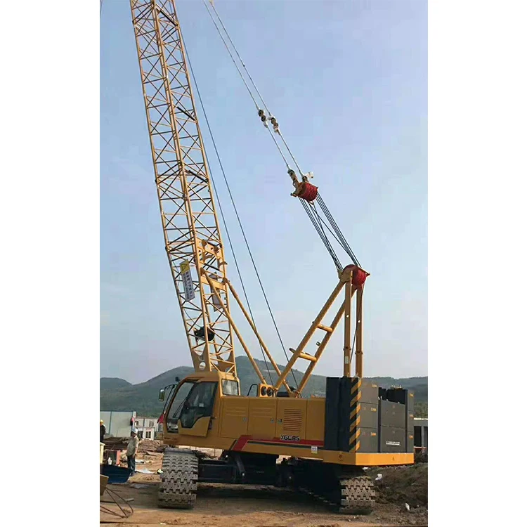 Высокая надежность структура слежения за 85 тонн XGC85 гусеничного крана с 58 м стрела телескопическая Цена по прейскуранту