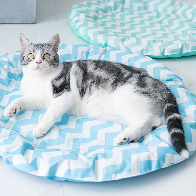 Summer Cooling Mat Sleeping Pad Various Sizes Printed Design for Dog Travel