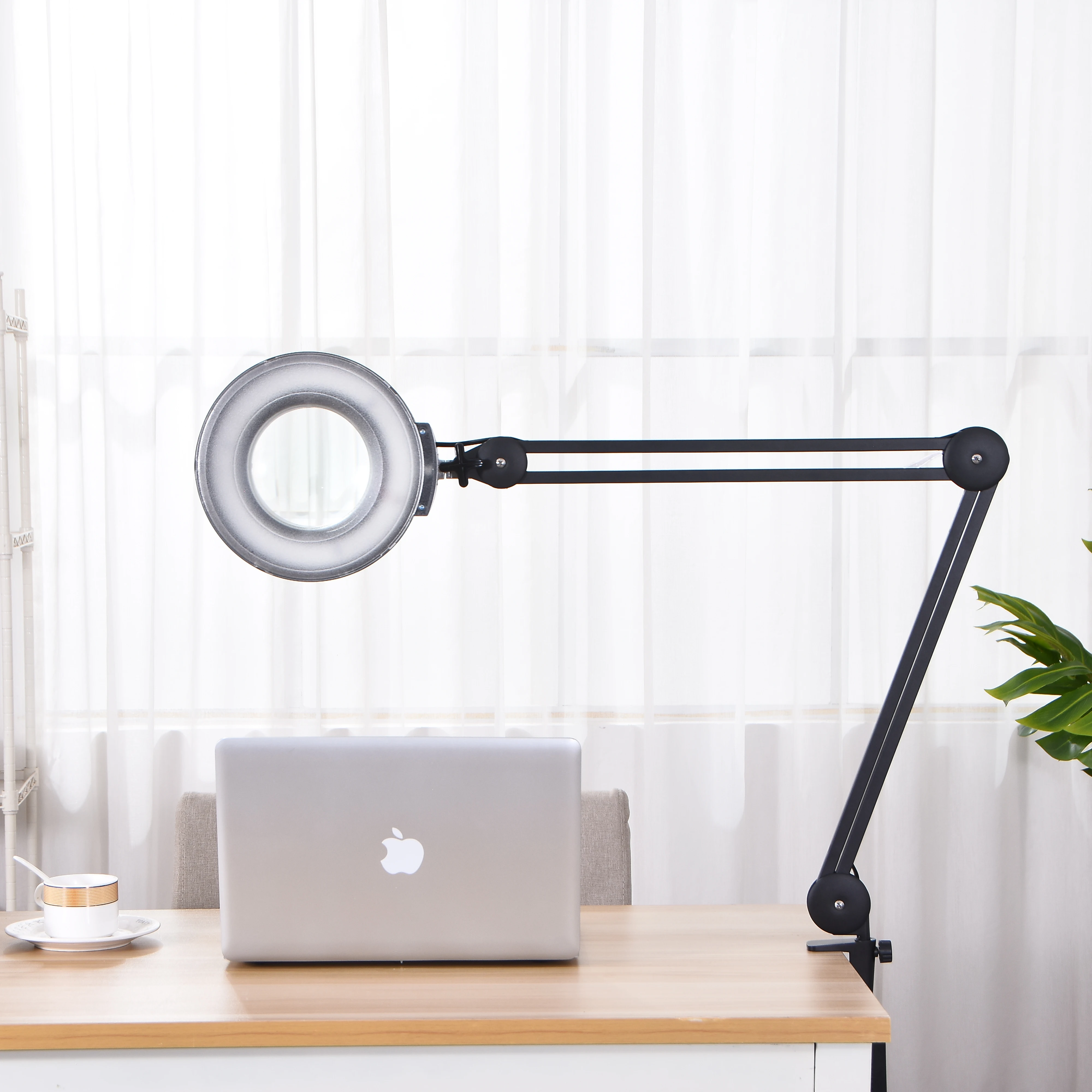 New product clip on desktop lighting magnifier beauty salon stand LED light lighting