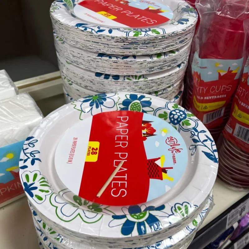 AT PACK Disposable Biodegradable Paper Plates and Cups For Hotels Airline Party Supplies Kits Events and Social Gatherings