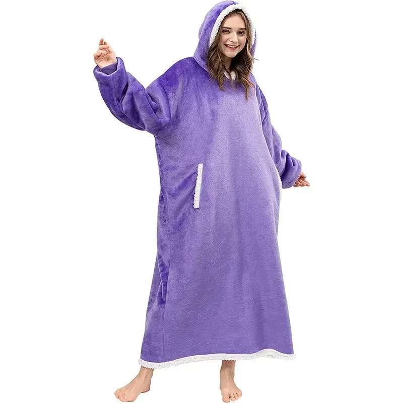 Hoodie Blanket Winter Warm Fleece Blanket Oversized Long Blanket with Sleeves Female Fashion Plush Hoody Robe