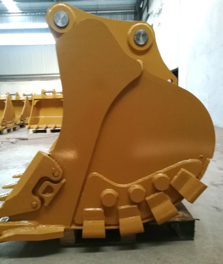 CAT312 311  Excavator Rock BUCKET WITH 2 FEET WIDE