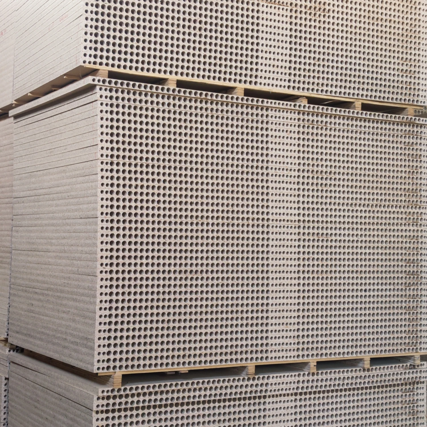 Распродажа Заводская оптовая цена древесная полая древесно-стружечная плита ДСП