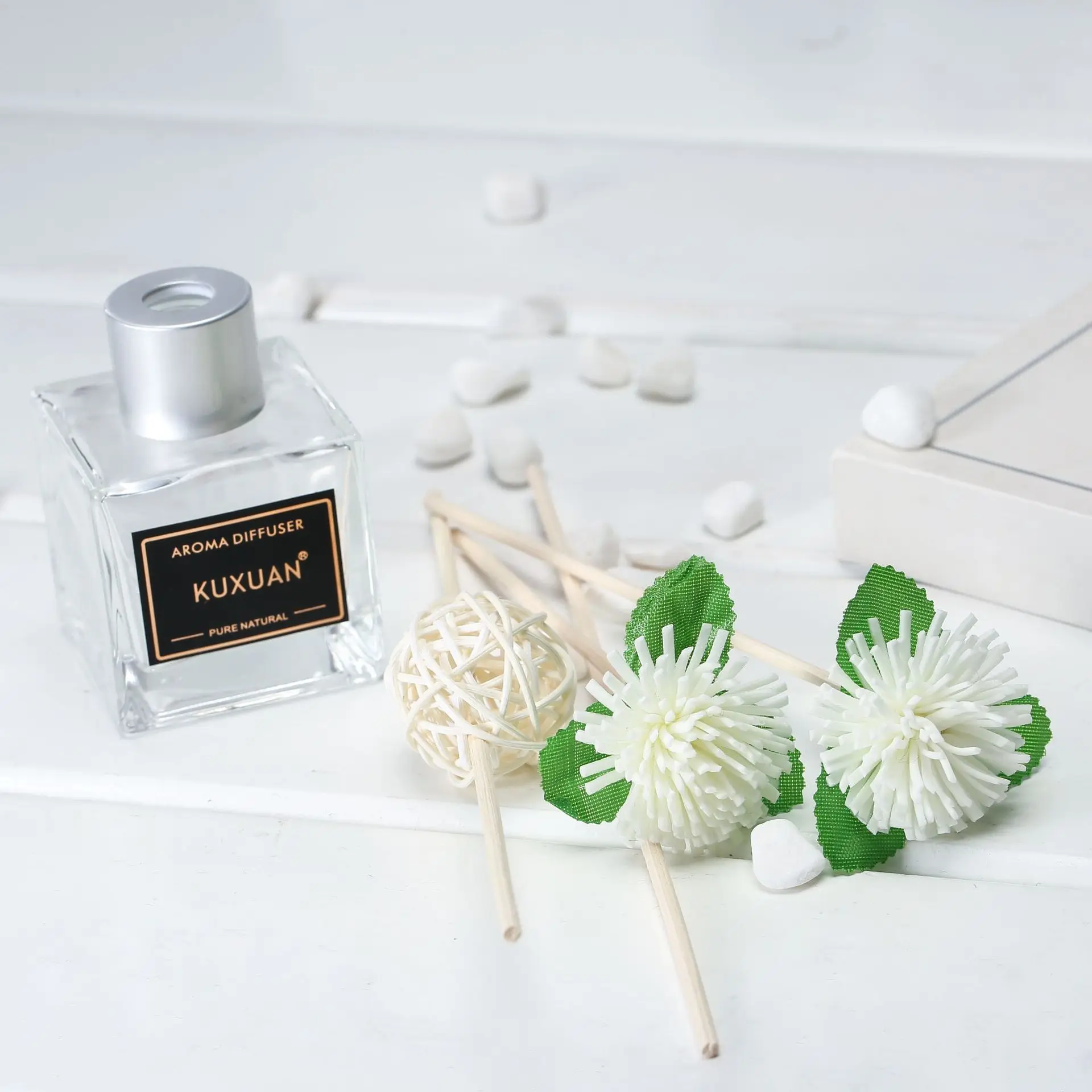 Diverse Fragrance Rattan Reed Diffuser Sticks Air Fresheners Fashion Wholesale Aromatherapy Diffuser Sticks Reed Diffusers Sets