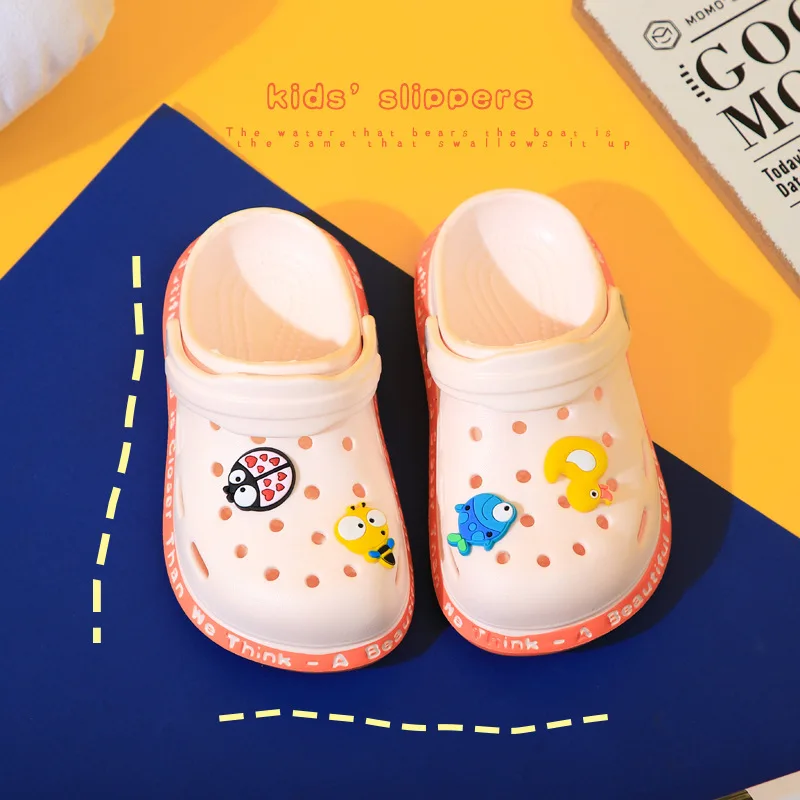 Low MOQ Cheap Wholesale House Outside Cave Sandals Slippers Hard-wearing First walking Kids Summer Clog Sandals