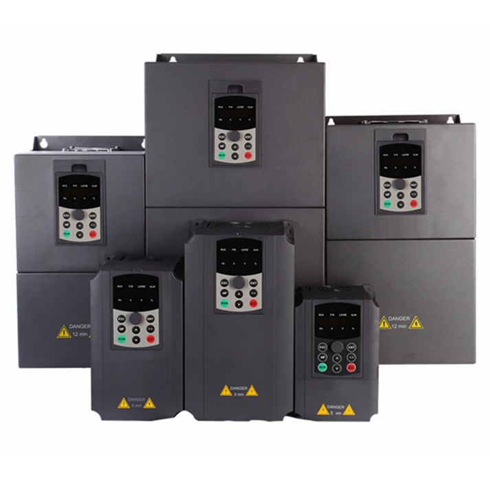 CNC VFD Universal 0.75KW/1.5KW/2.2KW 220V Inverter 3-Phase Output Frequency Converter Invertor for Spindle Motor