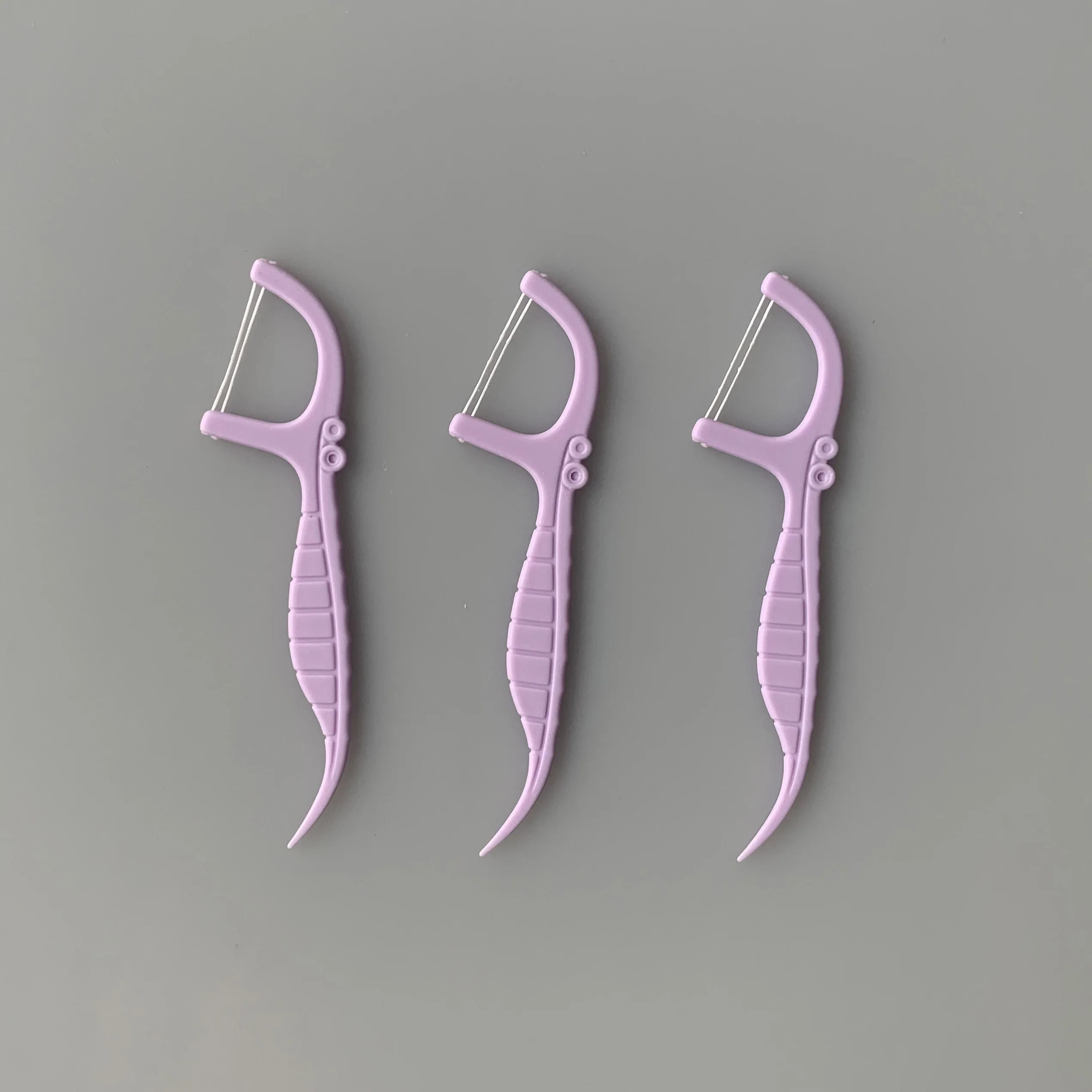 2024 new arrival  Dental Flossing Flosser Stick With Fluoride Anti-Caries Twin Line Dental Floss Picks 200 PCS per bag