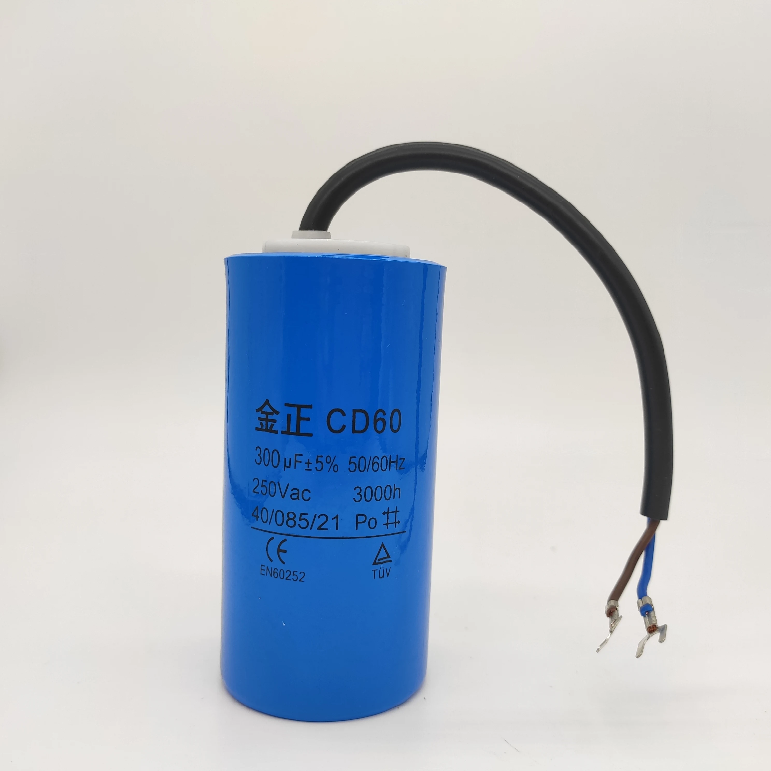  Конденсатор CD60 400 мкФ пластиковый конденсатор