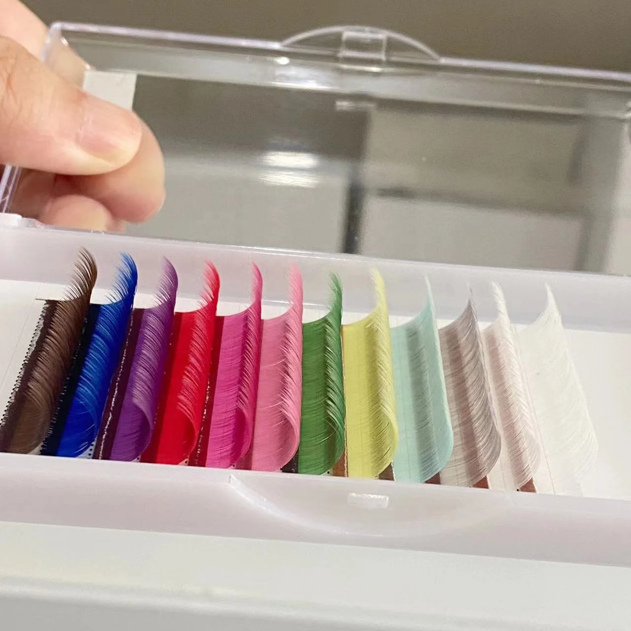 Coloured lashes tray  Wholesale Silk Eyelash Extensions  colored lash extensions