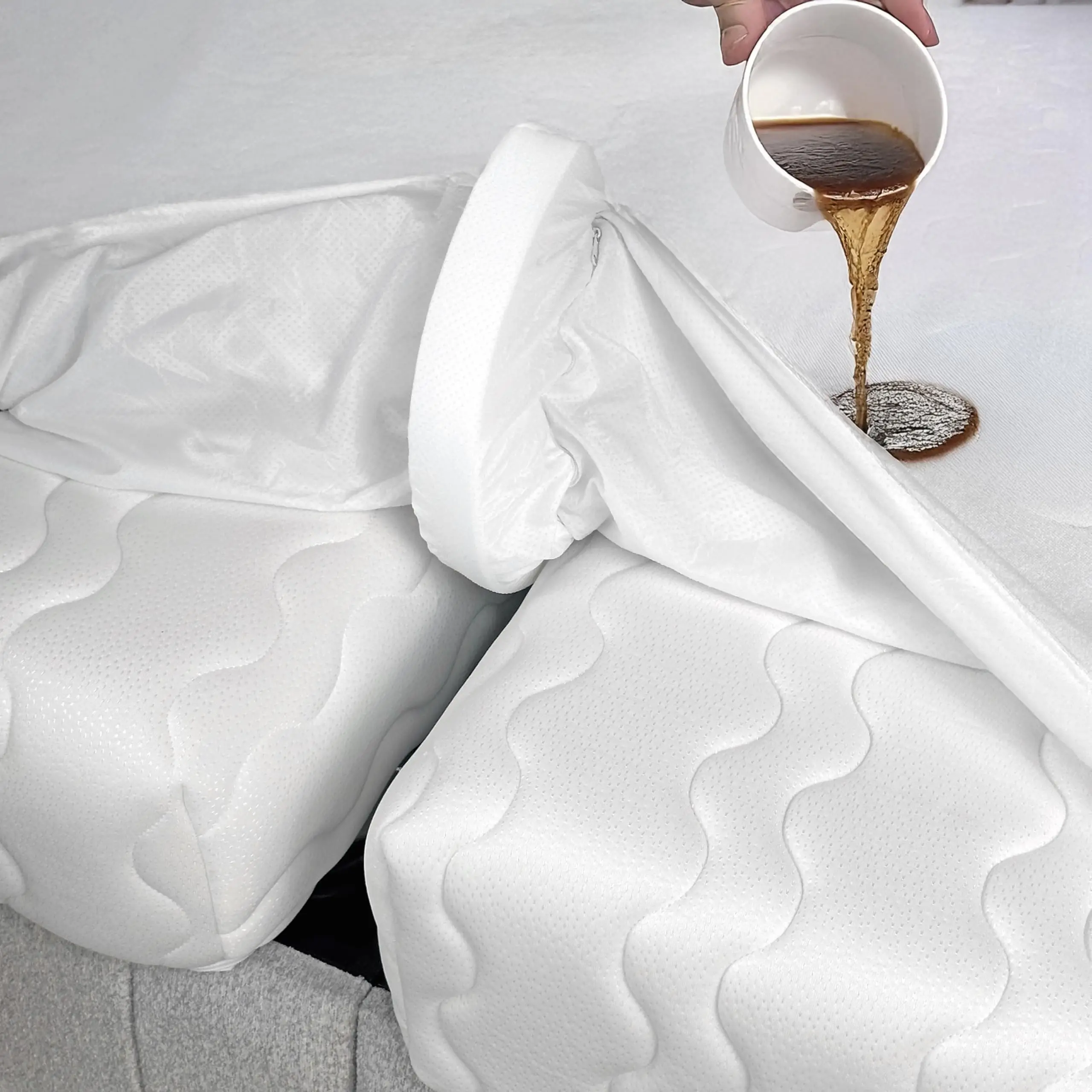 2 in1 Bed Bridge Twin (XL) to King Converter with removable Waterproof Mattress Protector and Metal Buckle Straps bed Gap Filler