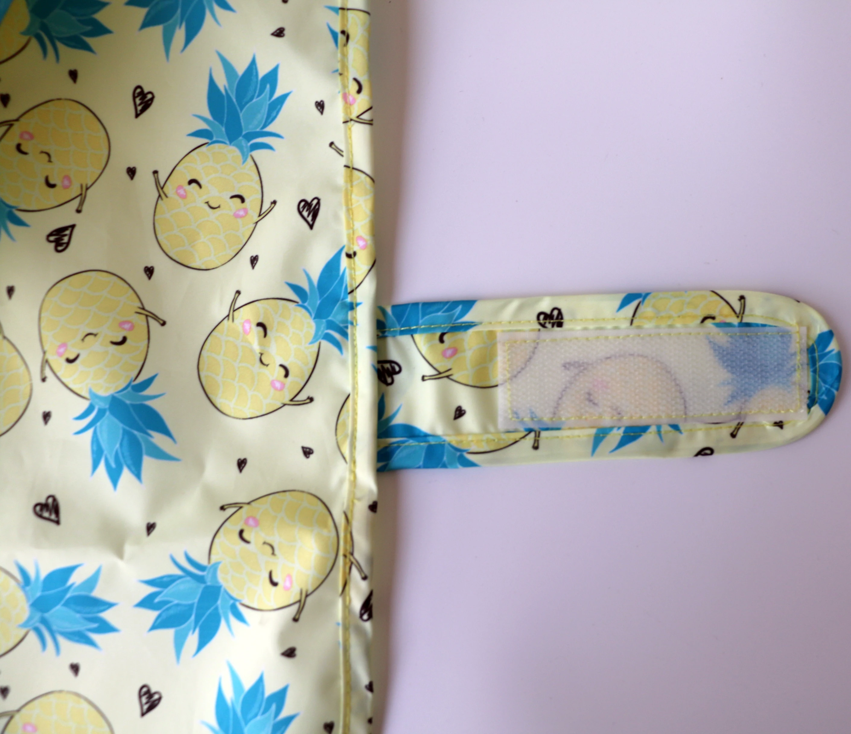 High Quality Durable And Sturdy Yellow And Cartoon Prints Pet Rain Coat