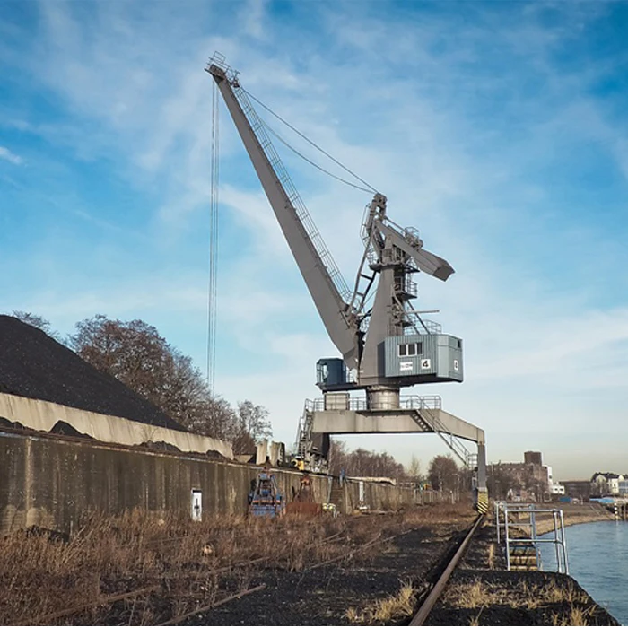 Customized 20 ton -80 ton Jetty portal crane Harbour Port Dock Portal Crane