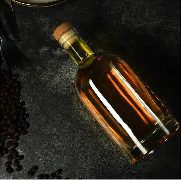 Glass bottle manufacture  high quality spirts rum gin whisky cognac liquor brandy  vodka glass bottle with cork