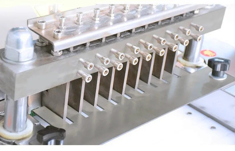Frozen Meat Cube Chicken Cutting Machine For
