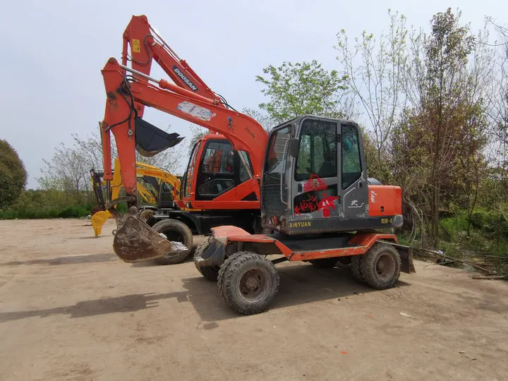 Китайский бренд xinyuan xyb95w-8 xyb95w экскаватор xyb95 малая шина по низкой цене распродажа
