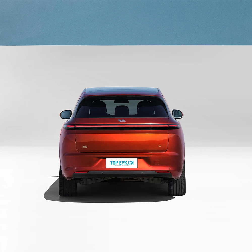 Lixiang L7 Electric Car Medium Large Suv Hybrid Vehicle 5 Seats Extended Range In-stock New Energy Vehicle High Efficiency L7