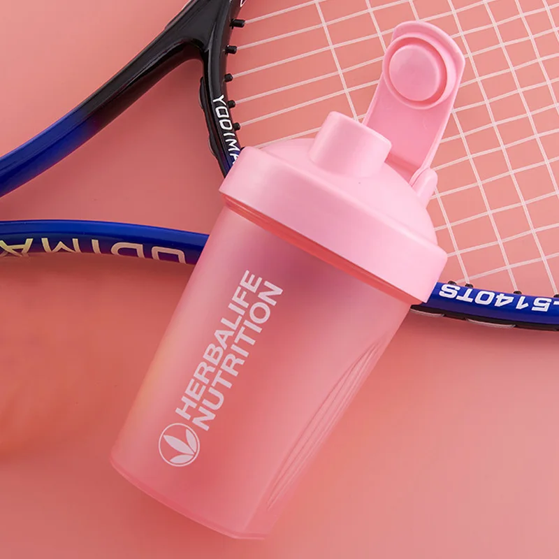 100% food safe BPA FREE plastic 0.4L gym sport cup shaker bottle with mixer