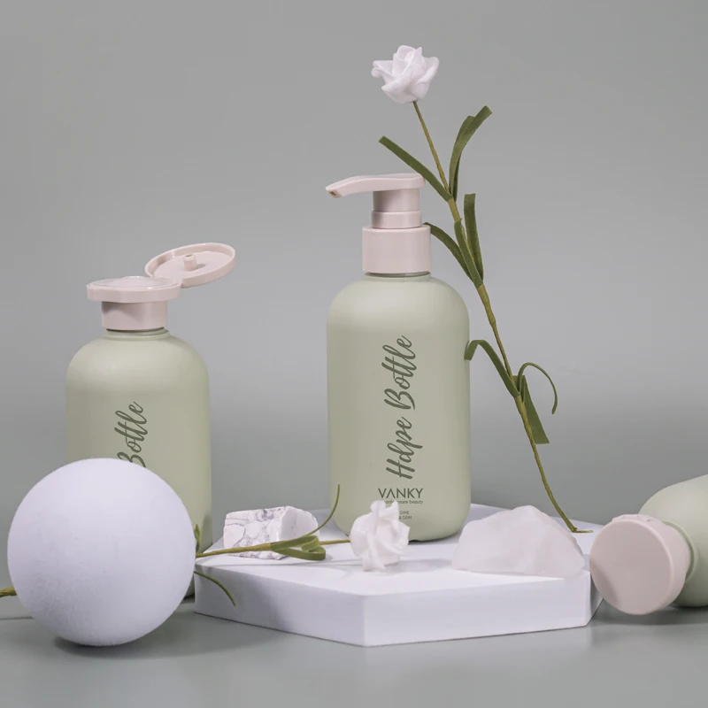 New popular Hdpe Customized 500ml Frosted Shampoo Bottle With flip cap or pump