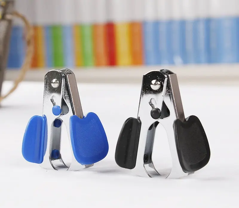 Office Supplies Universal multifunctional  Mini Nail Remover Nail Remover Financial Stationery Nail Remover