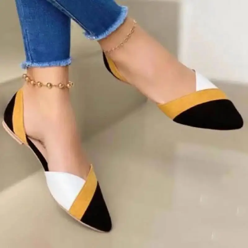 Wholesale Large size pointed head shallow mouth side empty leisure flat shoes women color single shoes lazy shoes