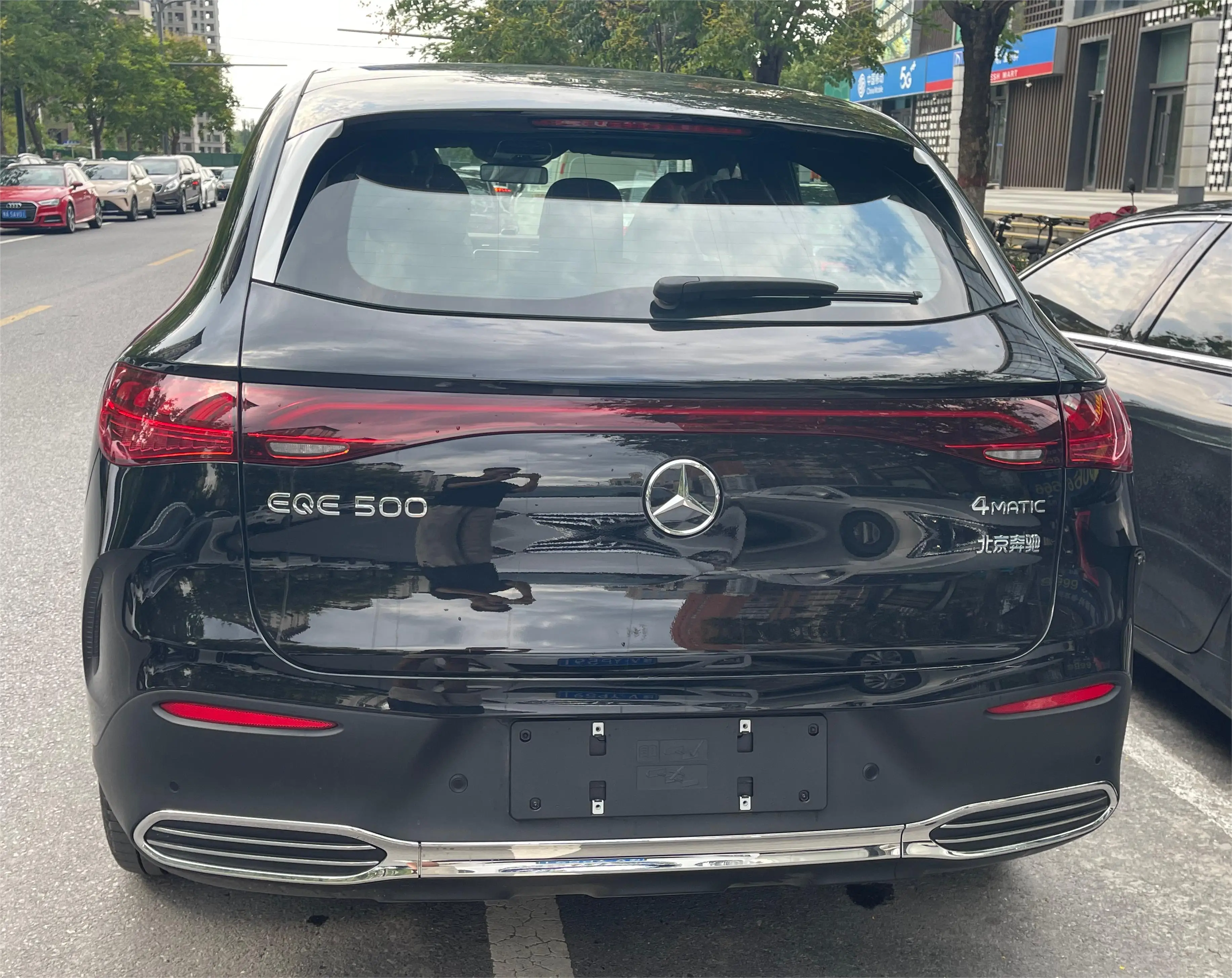 2024 Hot Sale Merce-des Ben-z EQE SUV 500 4 MATIC Luxury Pure Electric Car with BURMASTER SPEAKER