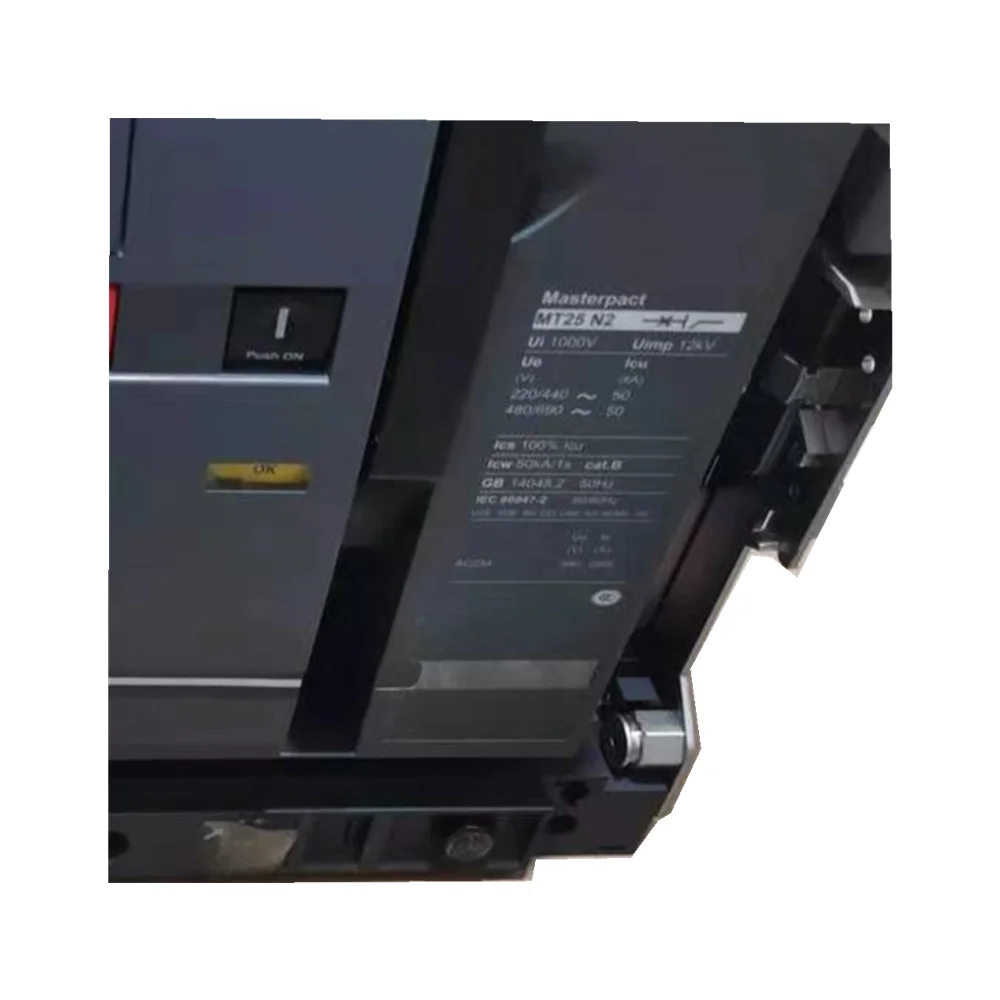 
Brand new original fast shipping frame circuit breaker 65388MT25 N2 3P4P fixed body universal circuit breaker intelligent circui 