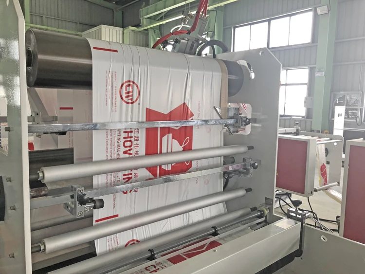 
PE Plastic automatic biodegradable trash bag on roll making machine drawstring garbage roll bag making machine in roll 