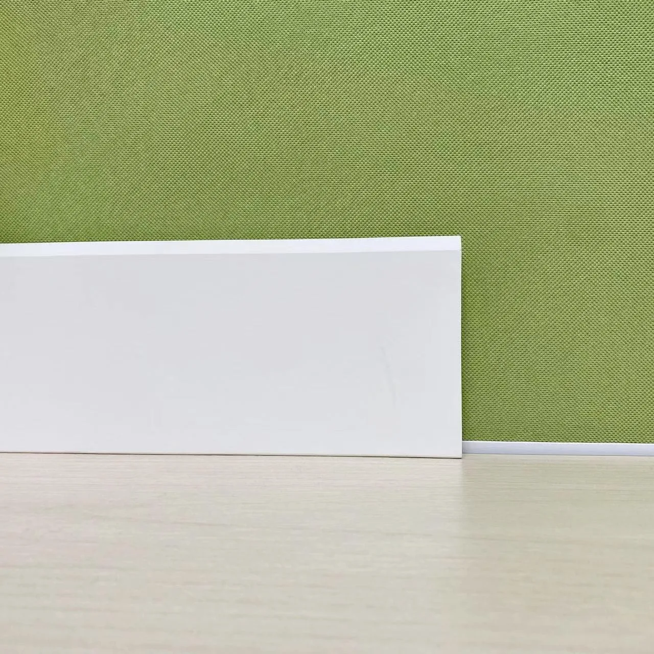 Primed Baseboard Moulding Wall Molding