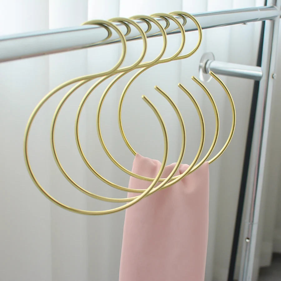 BST Popular Metal Round Ring Scarf Holder Hanger Rack for Shawl Pashmina Towel Scarf Storage