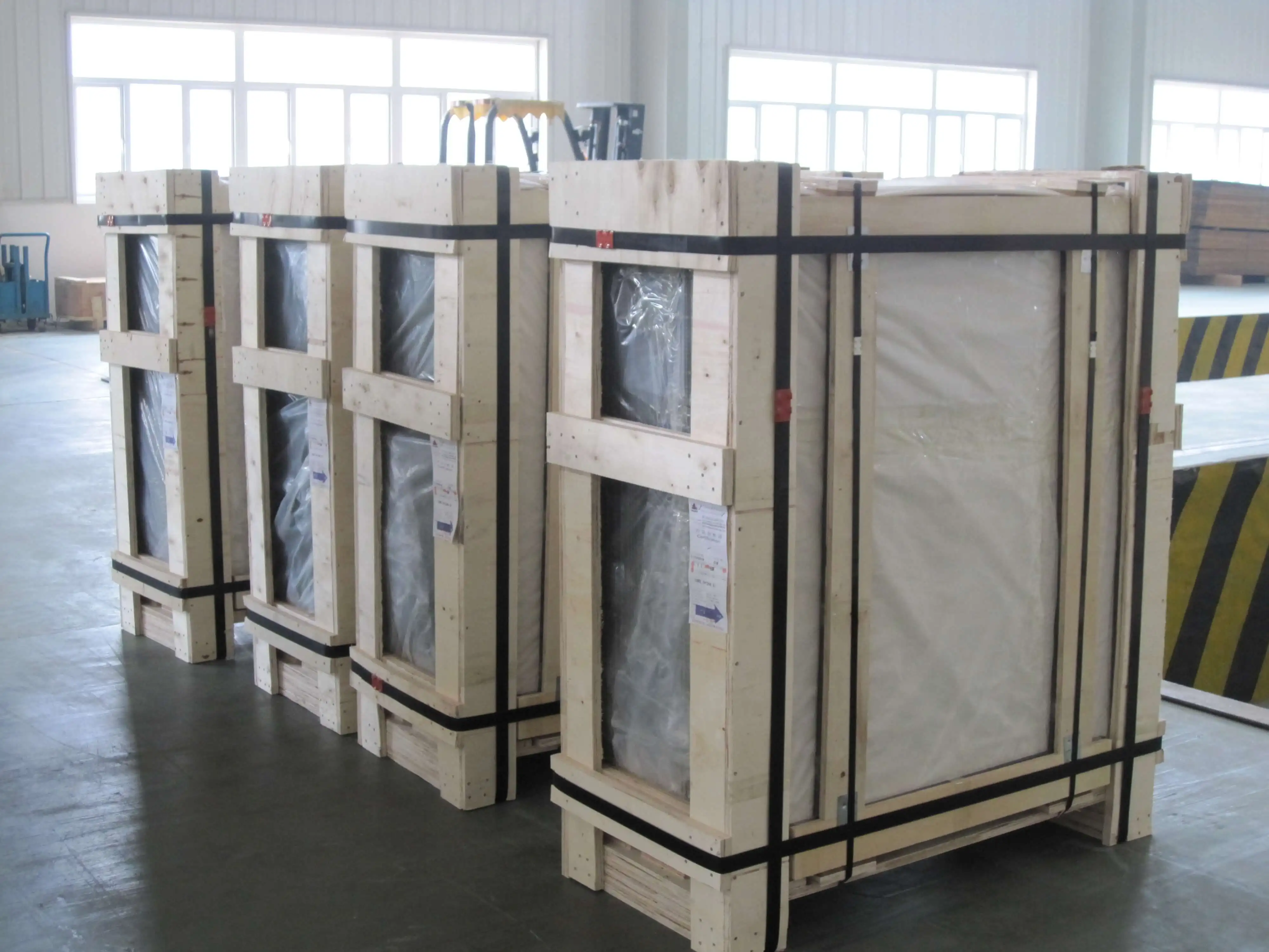 China tempered glass for shower room shower enclosure safety tempered glass 8mm 10mm 12mm