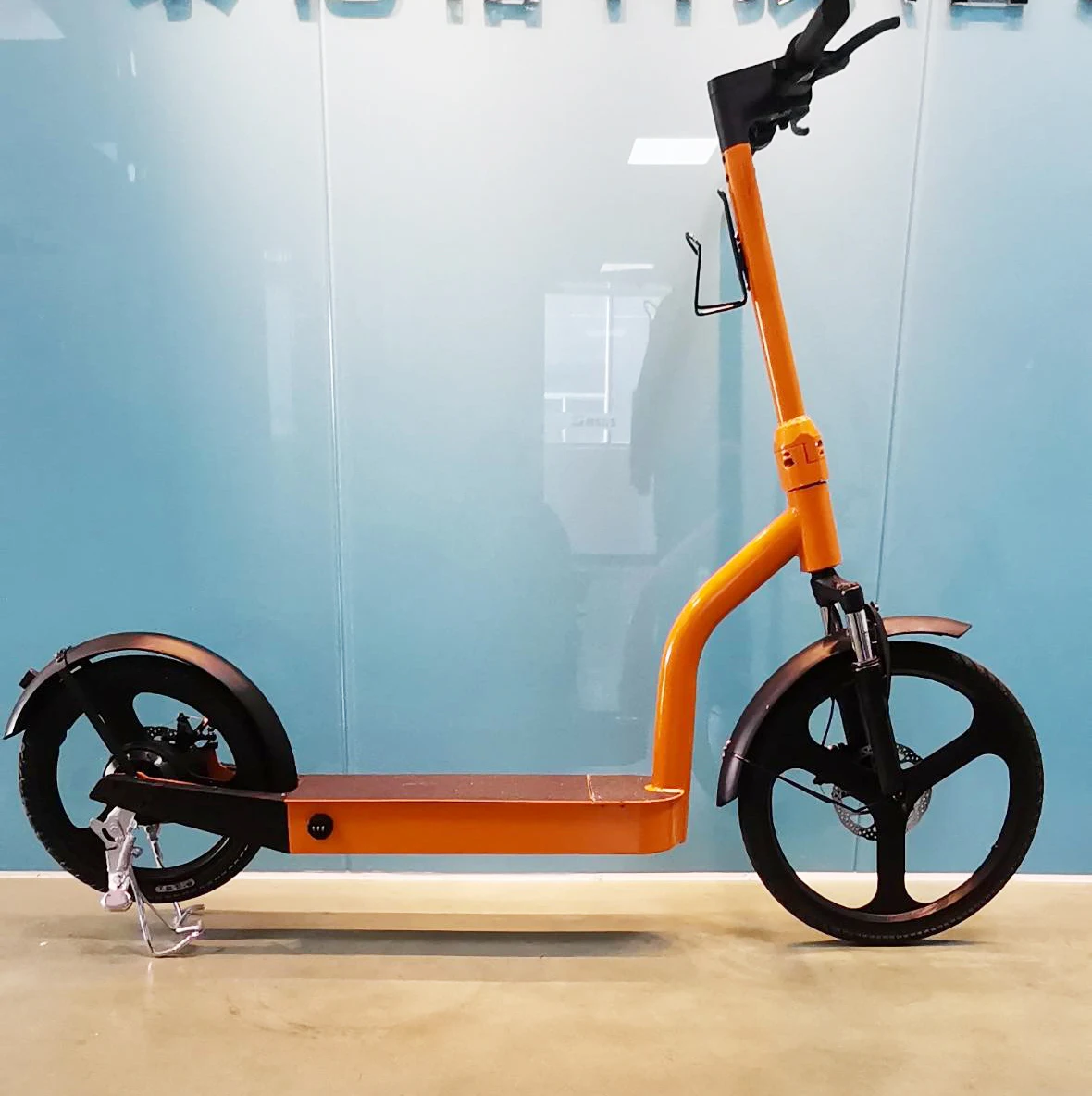 2022 GoFun High standard quality IOT Device Lock With GPS Tracker sharing App mobility electric kick foot scooters