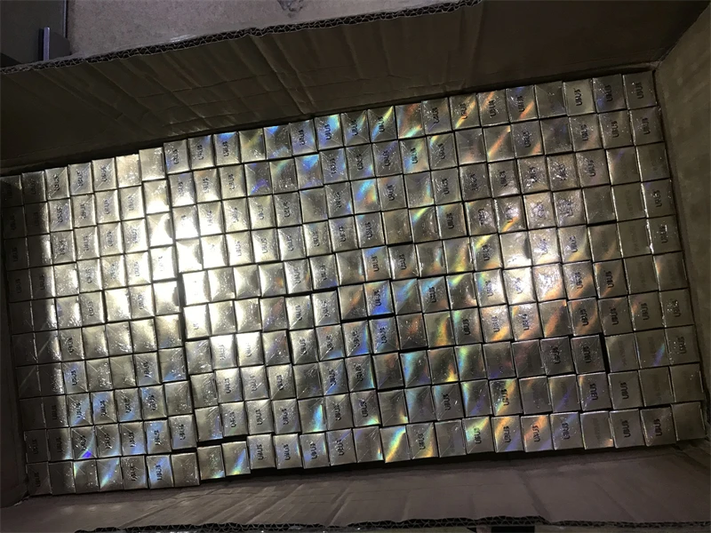 Wholesale Beauty Cosmetics Long Lasting Waterproof Pearl Liquid Whitening Foundation BB