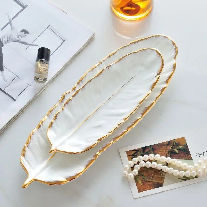 Nordic Ins style Ceramic feather banana leaf plate home decor storage plate jewelry Tray porcelain dessert plate