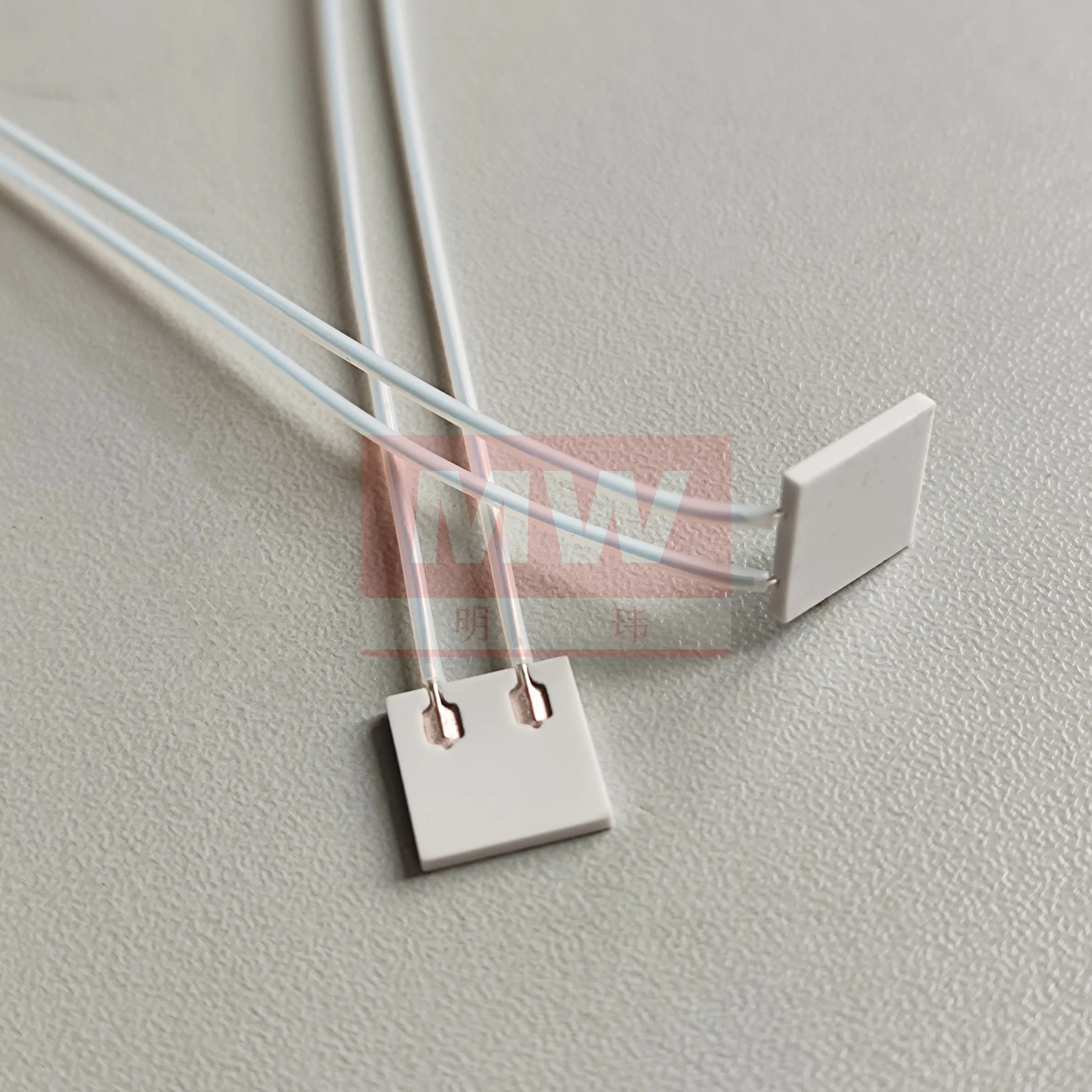 Проводная металлическая керамическая нагревательная пластина MW 28 в R20 Mini MCH нагревательный элемент 10 мм x 10 мм