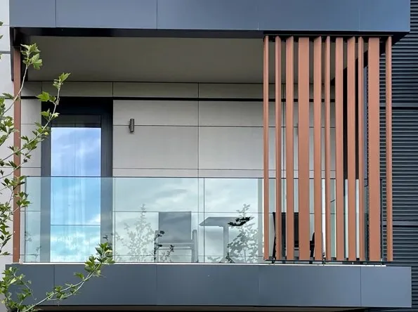 CBMmart Modern Outdoor Glass Railing Balustrades Stand Glass Railing System High Quality Handrail Railing Glass