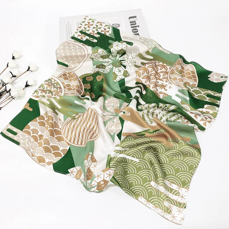 Wholesale Printed 100% Pure Silk Square Scarves Mulberry Silk Scarf For Women