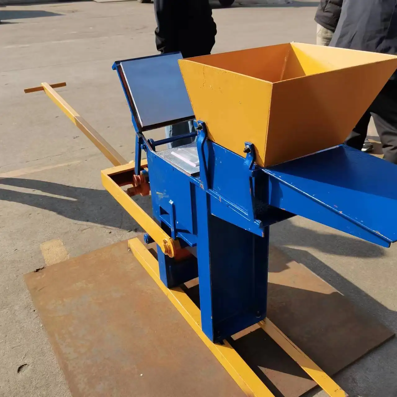 shengya good quality QMR2-40 clay brick moulding machine mud brick machine earth hollow block mould