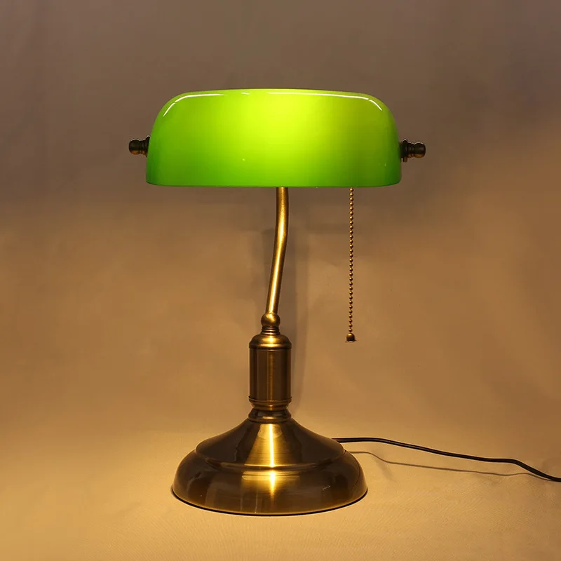 Classical Bronze Iron base green glass shade antique brass banker table lamp Vintage Bankers Desk Lamps