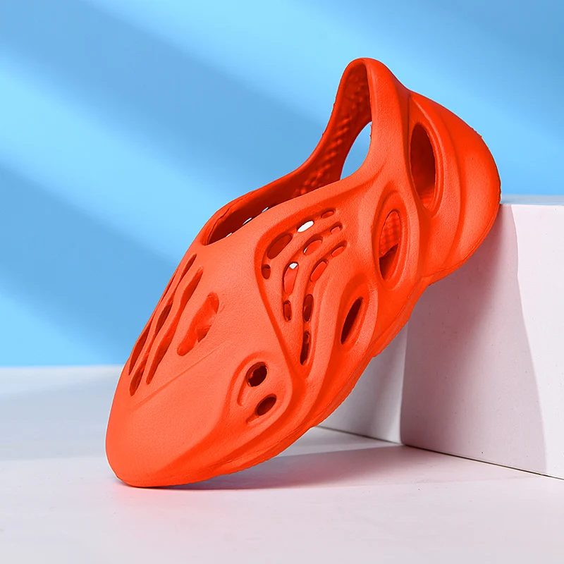  Новейший дизайн 2021 лидер продаж модная пляжная пенопластовая дорожка Yeezy мужская и женская Стильная обувь из ЭВА с отверстиями Спортивная Песочная