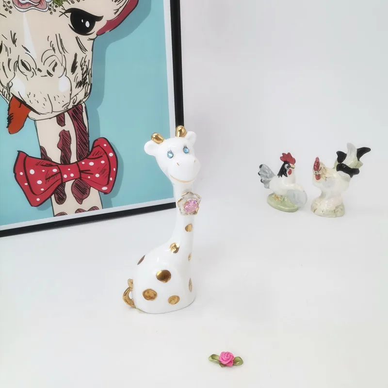 2022 Manufacturer Hand Painting Ceramic Ornament Giraffe Group Art Statue Figurine for Home &office Desktop Decor &gift