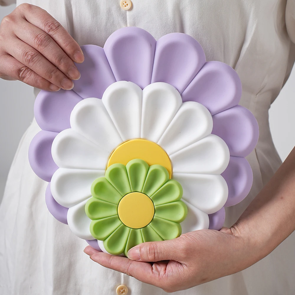 Daisy Flower Silicone Insulation Pad Simple And Durable Cute Simple Style Silicone Meal Mat Ins Cup&Heat-Resistant Pot Mat