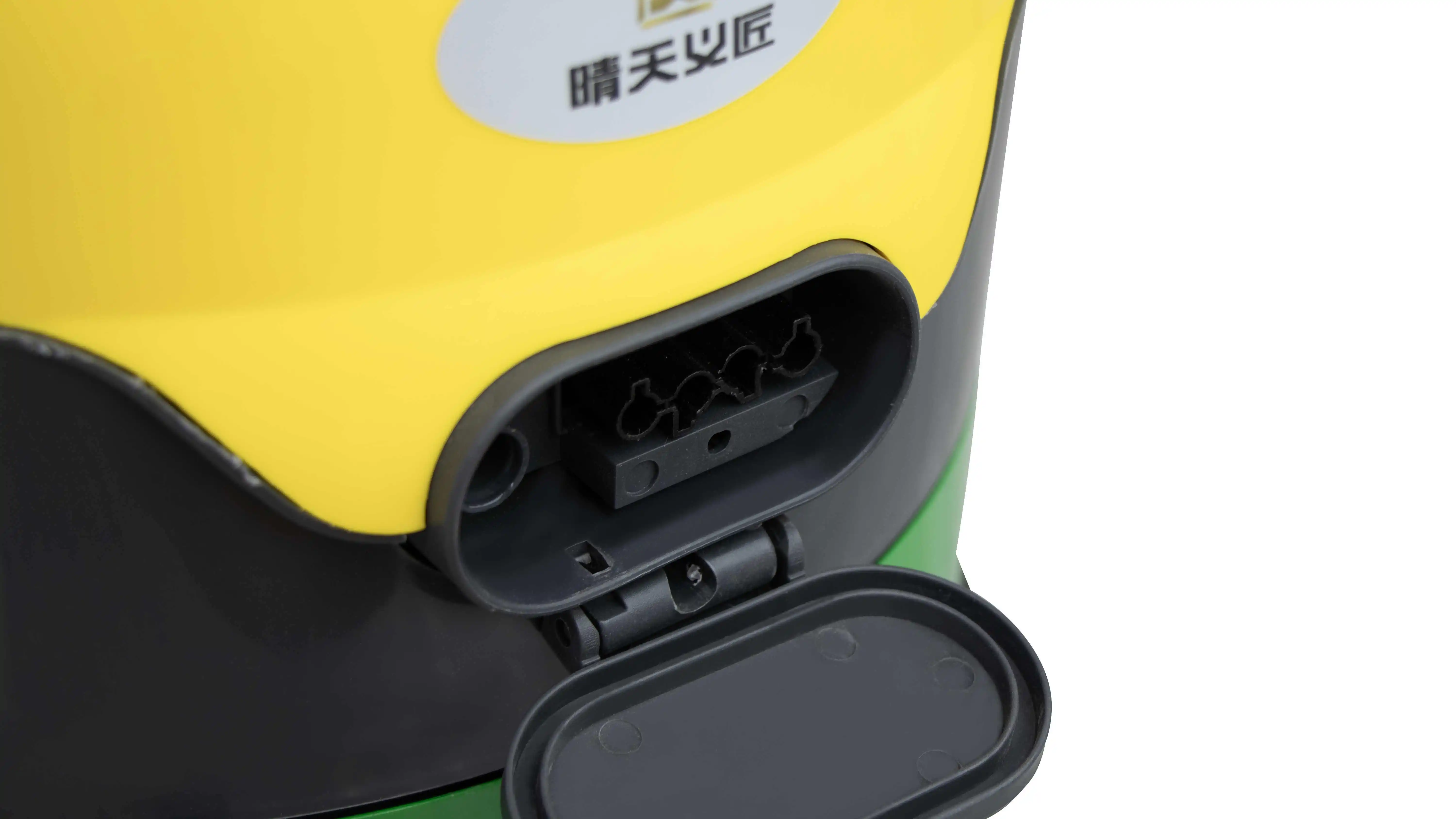 High Pressure Car Steam Cleaner Machine Wet and Dry Vacuum Cleaner for Effective Car Cleaning