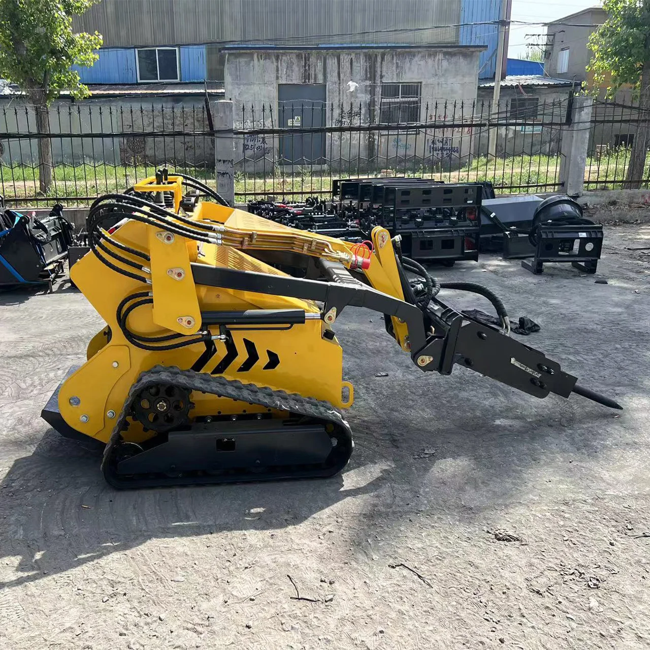 Factory Direct Supply Skid Steer Loader Truck Cheap Skid Steer For Sale Skid Steer Tracks With 4 In 1 Bucket