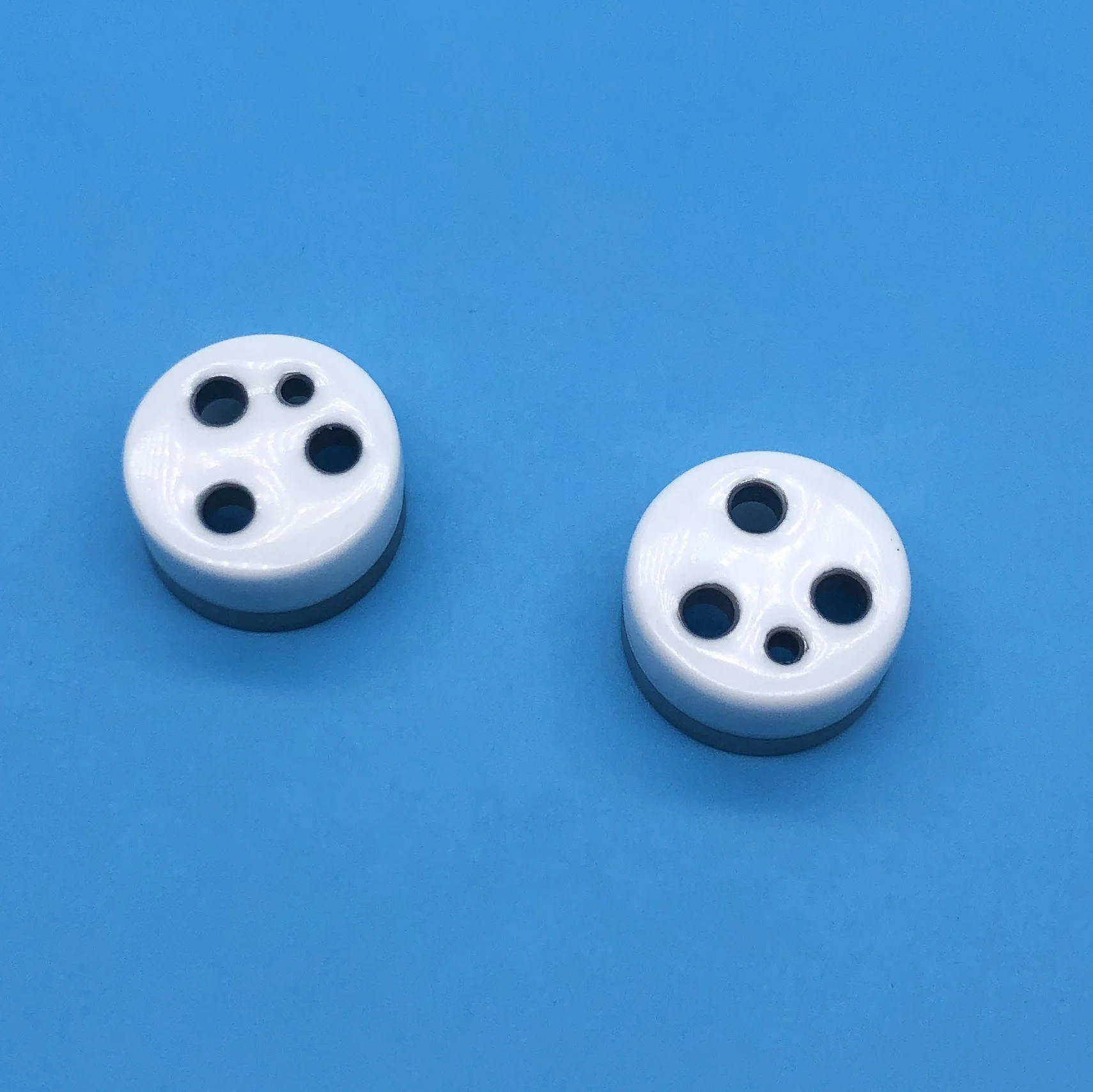 XMCERA High Thermal Conductitive Metallized metallization Ceramic Insulation Lids for vacuum interrupter