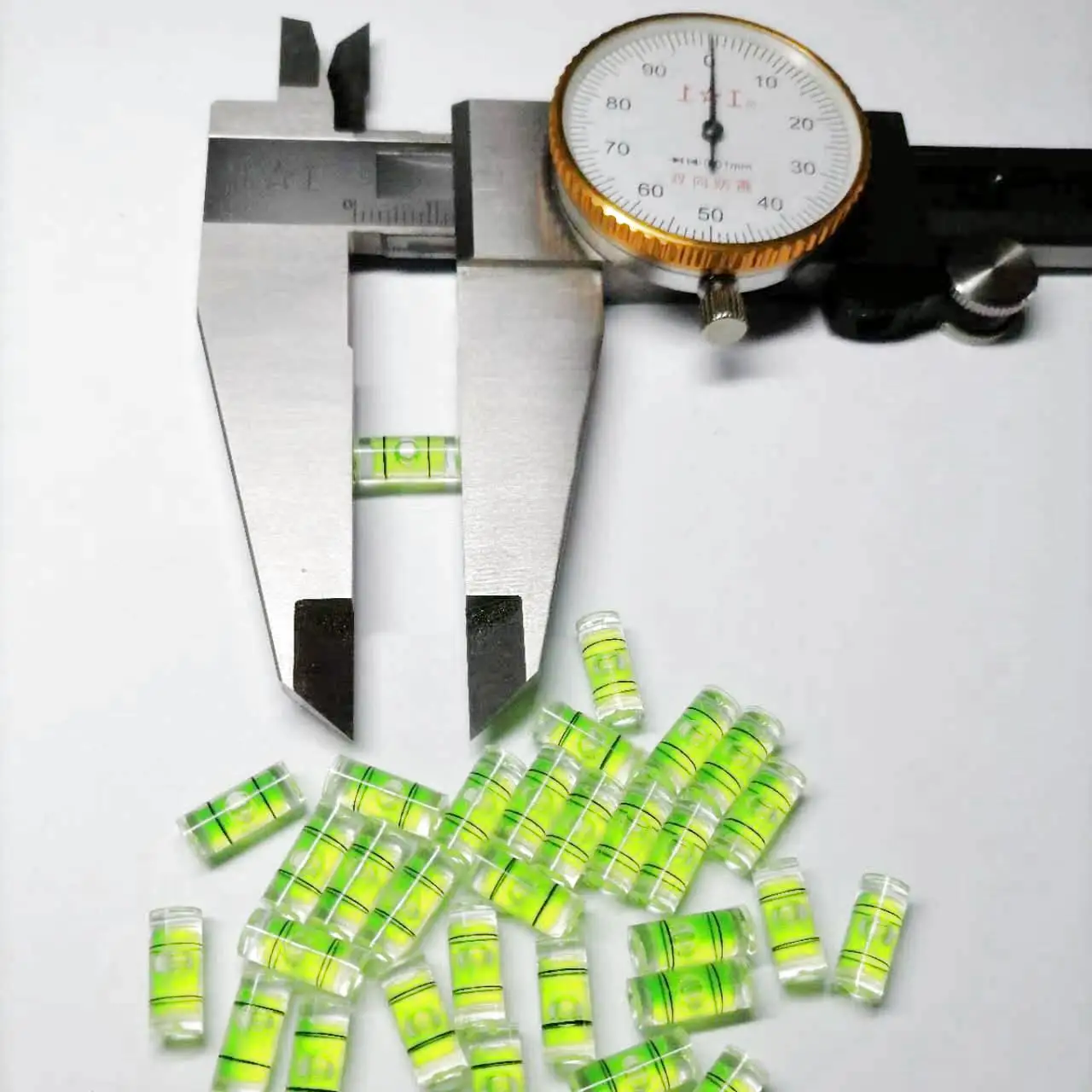 High Quality Plastic Circular And Tubular Bubble Levels Various Type Small Acrylic Bubble Spirit Level Vials