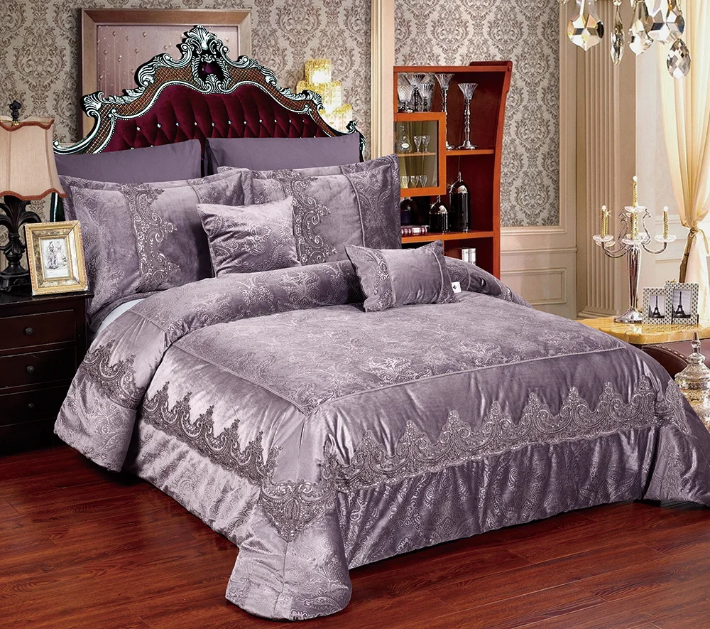 Wholesale Microfiber embroidery quilted velvet emboss fabric king size bedspreads bedspread coverlets