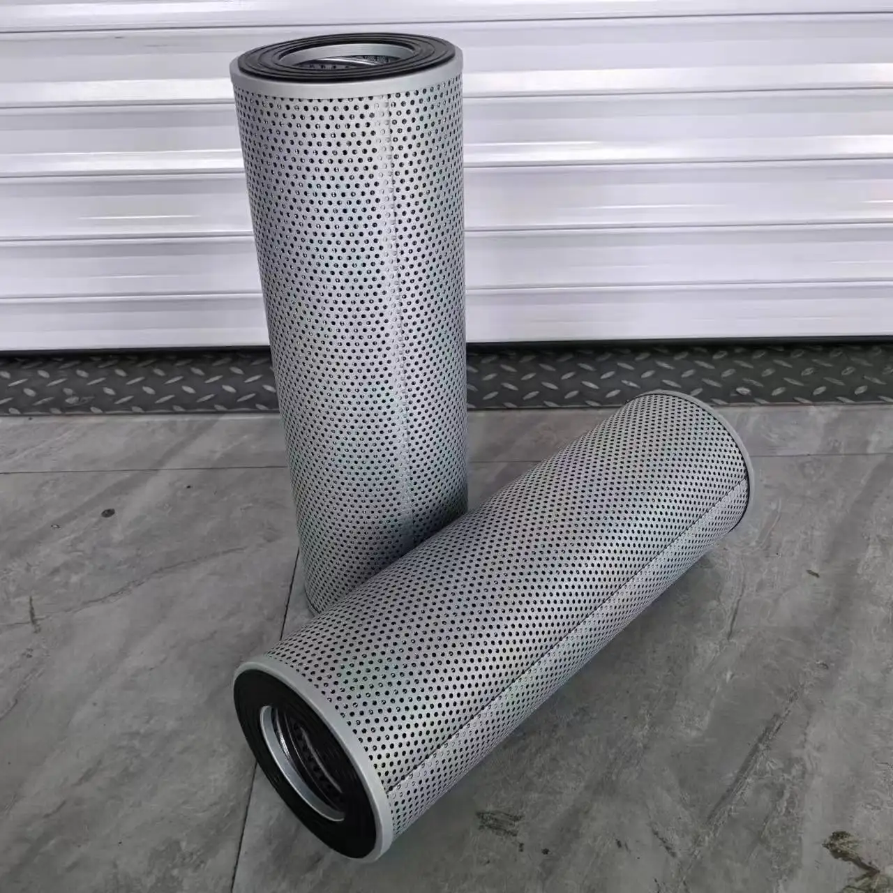 TIEJIA New Hydraulic Filter for hitachi Excavator EX120-2 EX120-3 EX120-5 EX130  HK-K8834 HK-J6630 HK-C5501HK-H9903 Engine