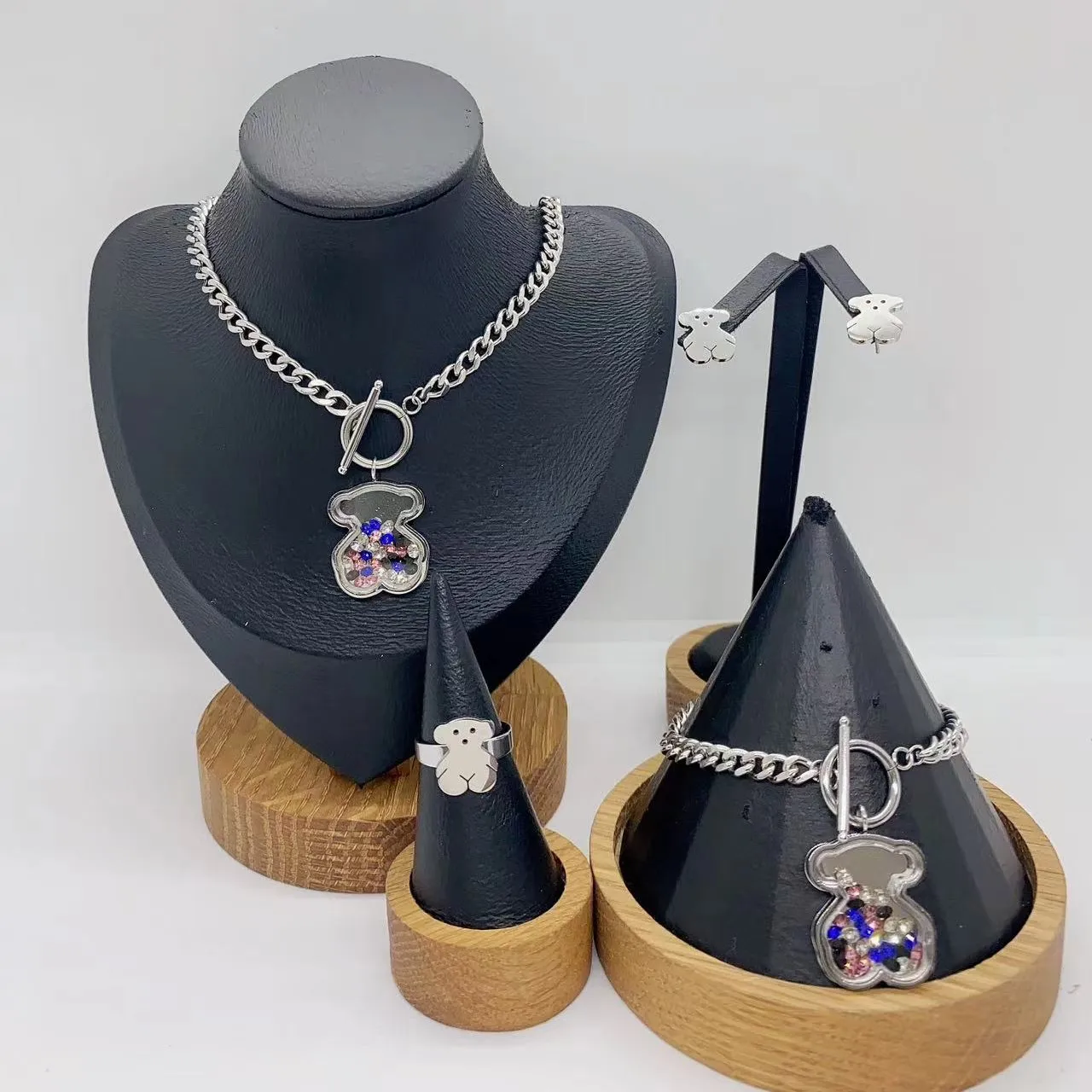 Thick Stainless Steel Jewelry Wholesale Cute Bear Earnail Pendant Necklace Set Womens Jewelry Series