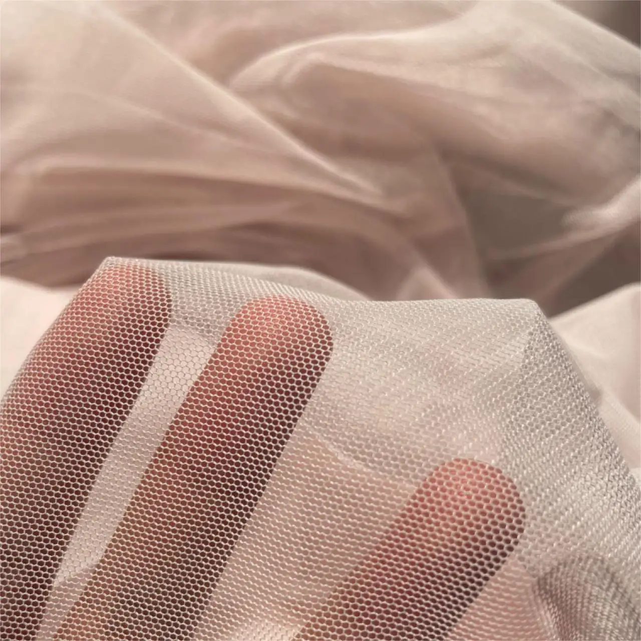 Wedding bridal lace tulle fabrics stretch plain voile curtain sheer organza fabric for chair decoration