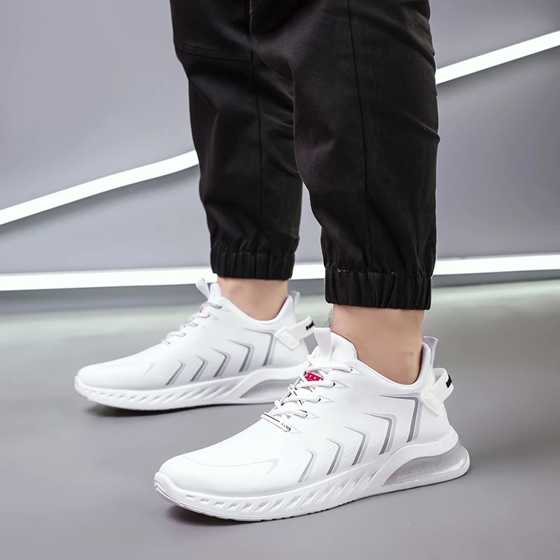 2021 High Quality New Man Shoes Breathable Fashion Mens Sneakers Ultralight Men's Casual Shoes Large Size 39-44 Designer